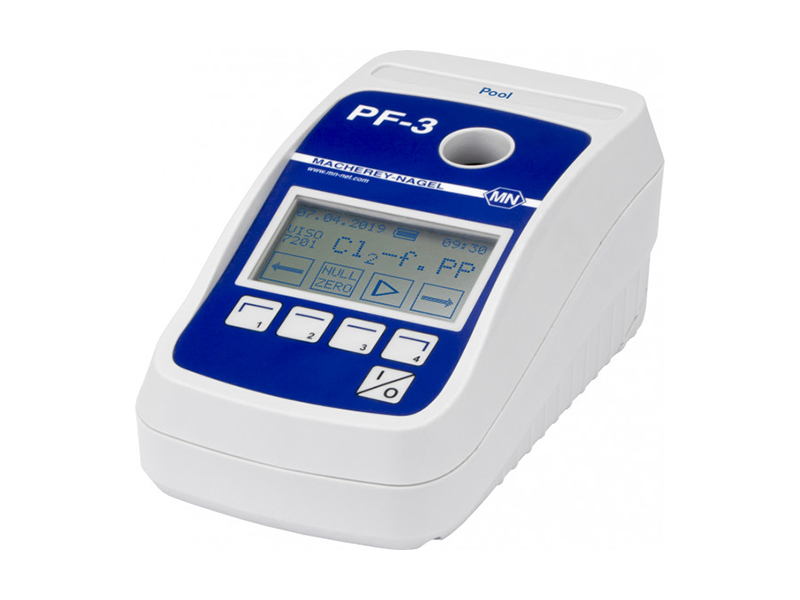 PF-3 compact photometer for animal blood plasma analysis